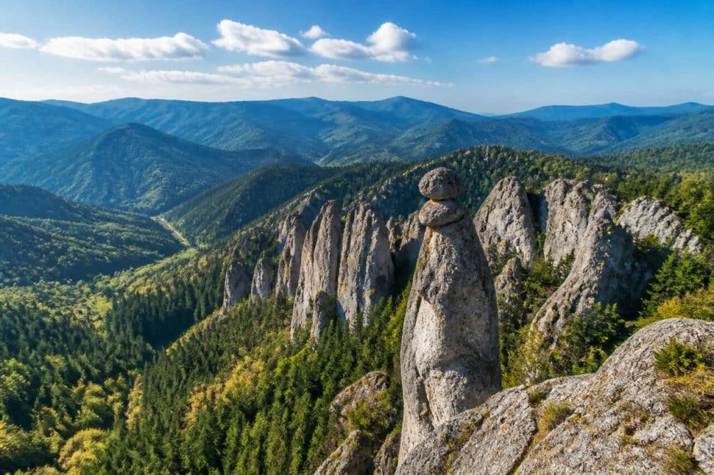 Randonnée dans les Rhodopes : explorez la nature sauvage des Balkans